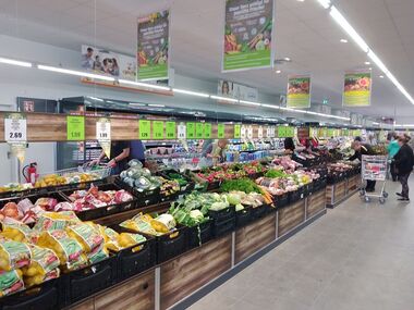 Neueröffnung des NORMA Marktes mit großer Gemüseabteilung